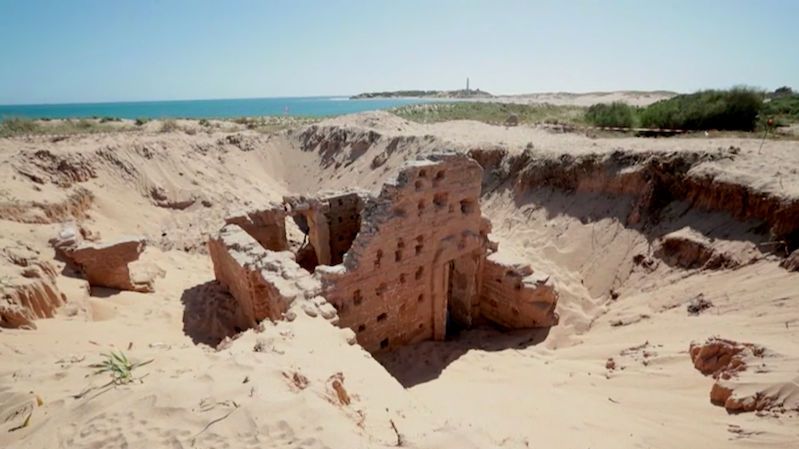 Archeologové ve Španělsku odhalili zachované římské lázně. Skrývaly se pod dunami